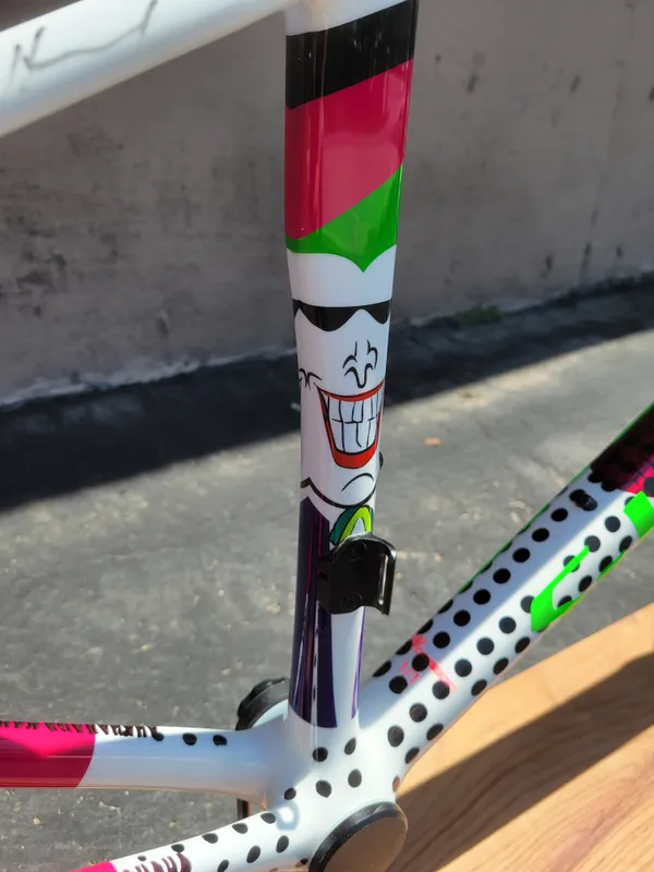 One of One Paint Jobs - SL8 The Joker Bike